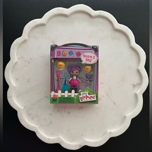 Mini Lalaloopsy Storm E Sky Doll with Accessories